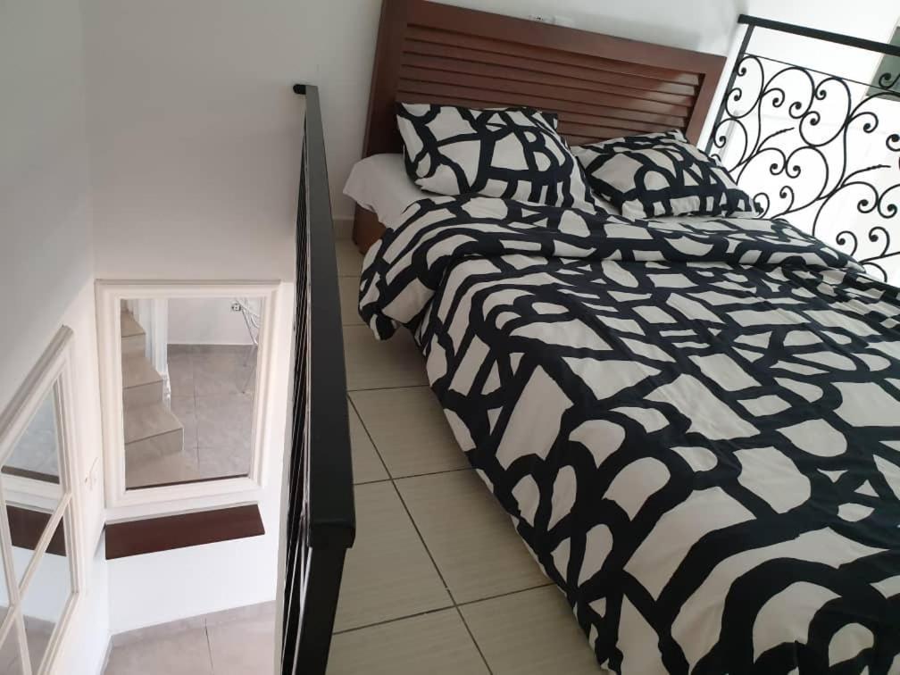 Eve Home Yaounde Exterior photo